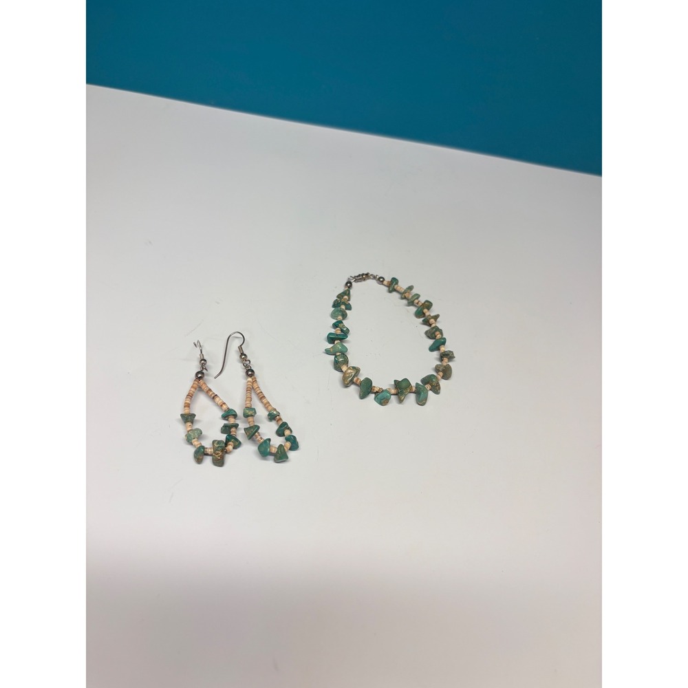Turquoise Chip and Shell Heishi Bead Bracelet and Earring Jewelry Set Boho